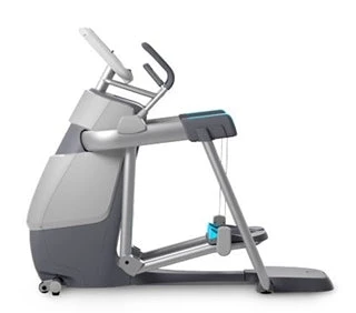CARDIO Precor AMT® 835 With Open Stride™ | Adaptive Motion Trainer P30 Console 2 CARDIO Precor AMT® 835 With Open Stride™ | Adaptive Motion Trainer P30 Console