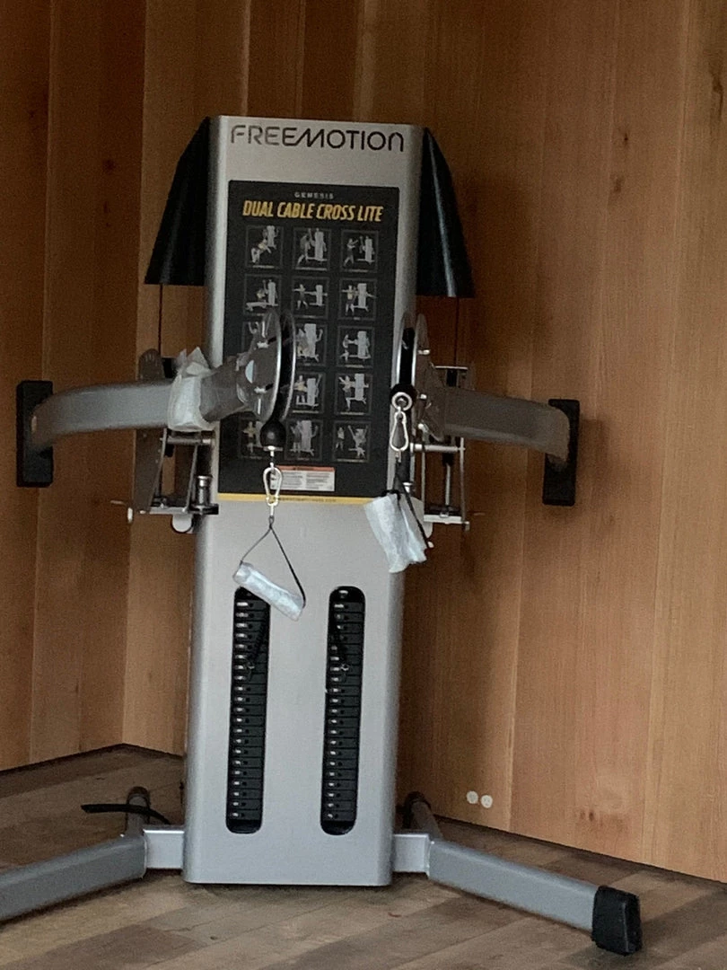 FreeMotion G424 Genesis Dual Cable Cross Lite EXT (New 2022) STRENGTH 5 FreeMotion G424 Genesis Dual Cable Cross Lite EXT (New 2022) STRENGTH