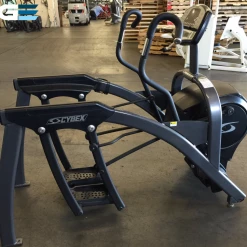 CARDIO Cybex 630A Total Body Arc Trainer