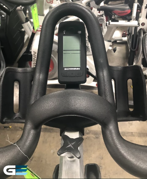 Schwinn AC Performance Plus Carbon Blue Belt Drive CARDIO 5 Schwinn AC Performance Plus Carbon Blue Belt Drive CARDIO